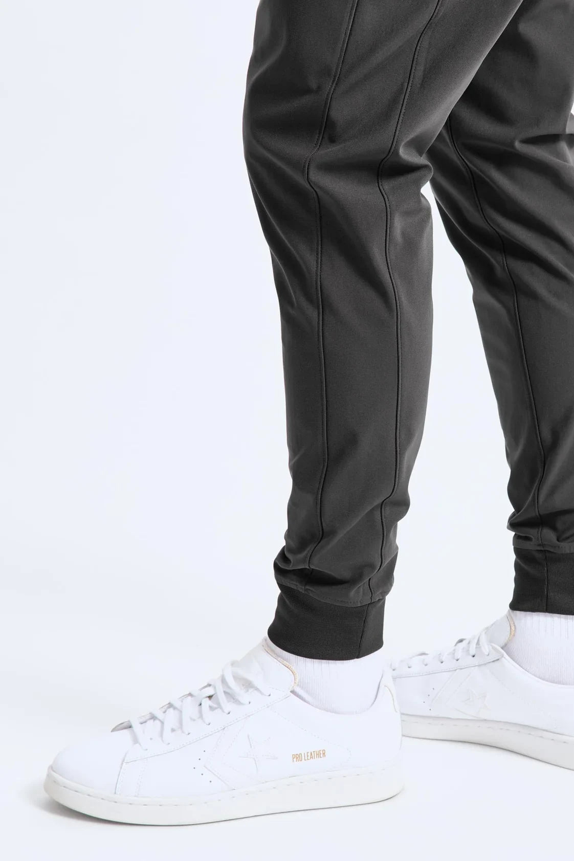 Stretch Warp Knit Coach&#39;s Slim Jogger Pants Reigning Champ   